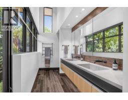 1308 Montreal Avenue SW - photo 26
