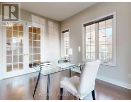 61 Match Point Court, Aurora, ON L4G3J1 Photo 22