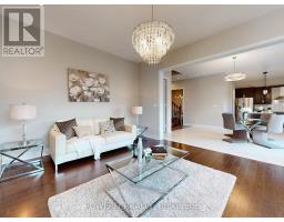 Bedroom 4 - 61 Match Point Court, Aurora, ON L4G3J1 Photo 9