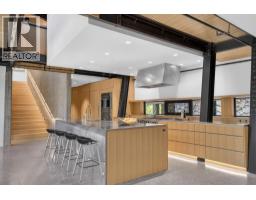 1308 Montreal Avenue SW - photo 11