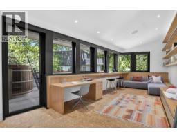 1308 Montreal Avenue SW - photo 23