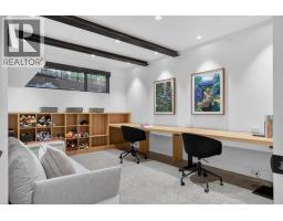 1308 Montreal Avenue SW - photo 32