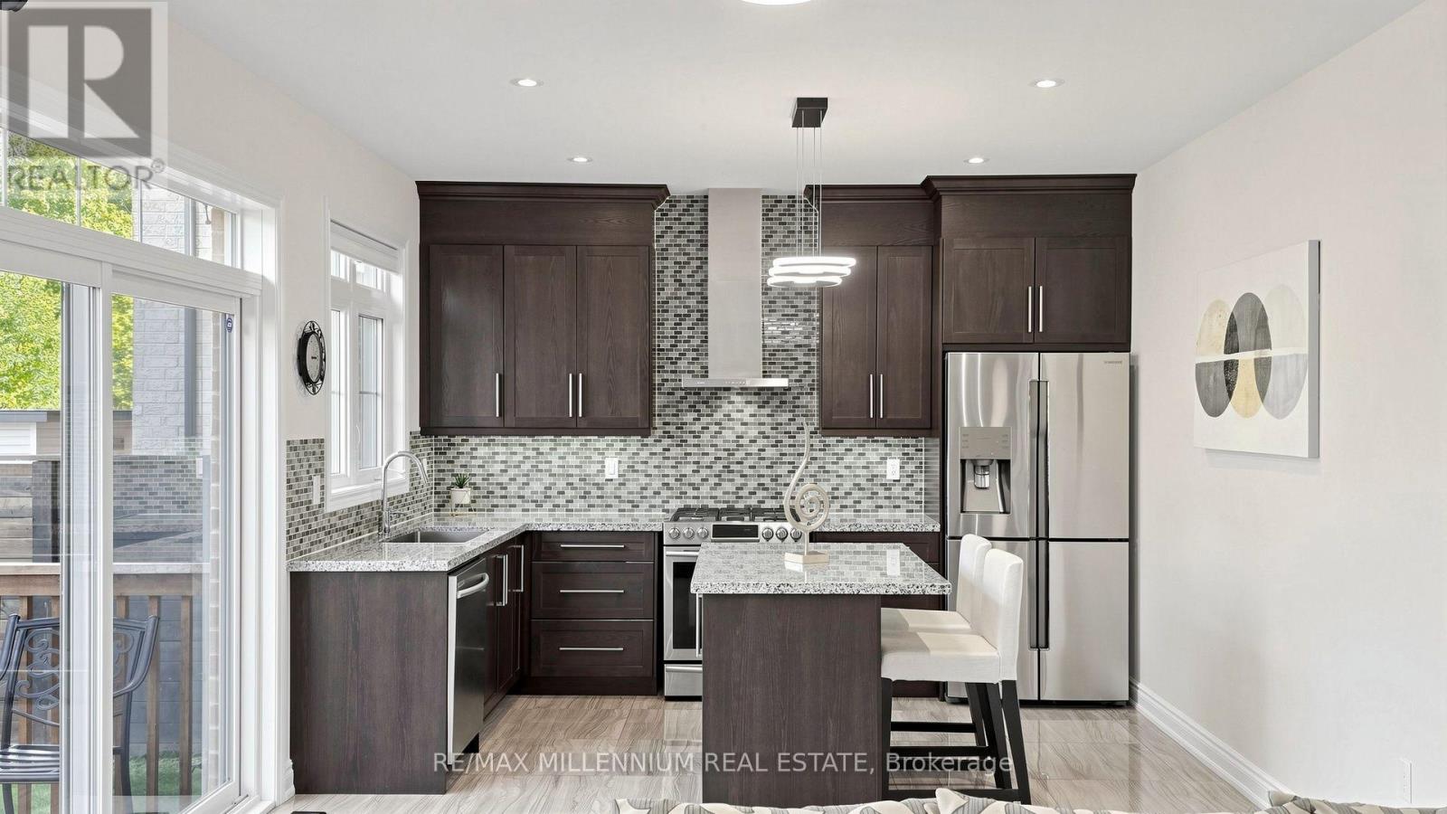 327 Mactier Drive, Vaughan, ON photo 14