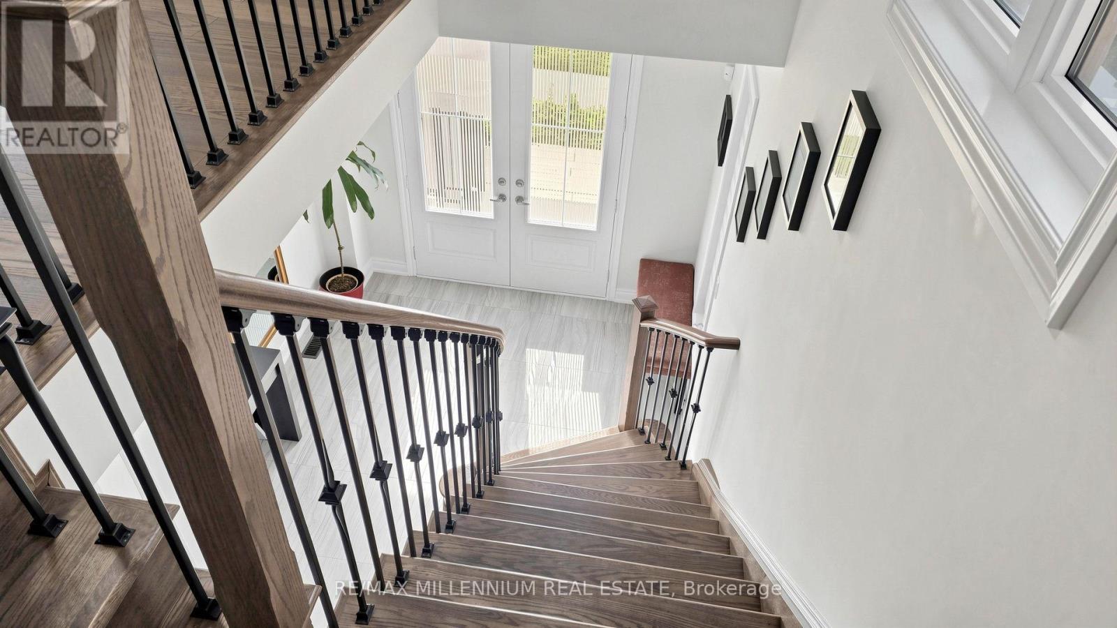 327 Mactier Drive, Vaughan, ON photo 23