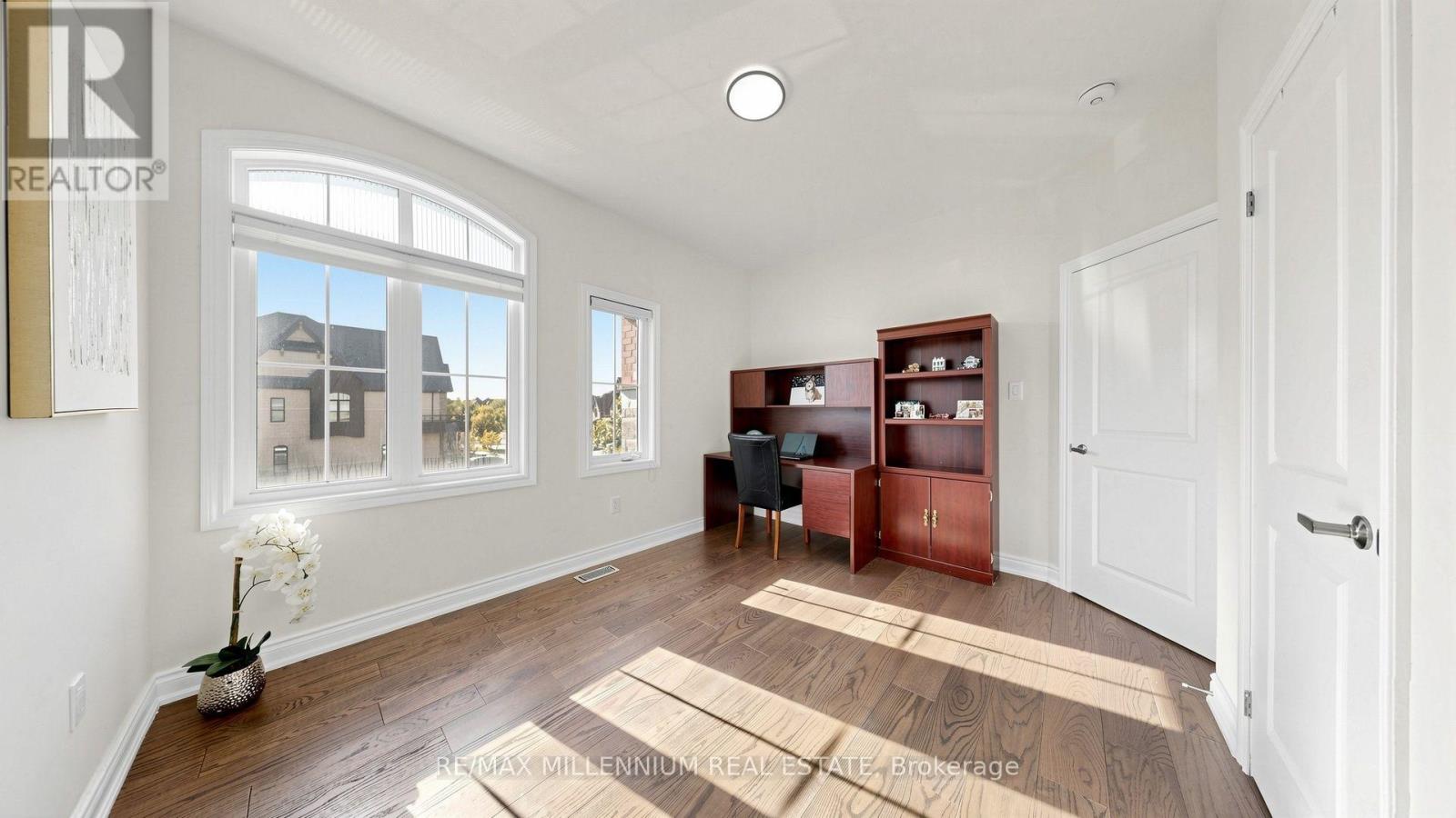 327 MACTIER DRIVE - 40