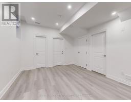 18 Wellman Drive, Richmond Hill, ON L4E1G1 Photo 11