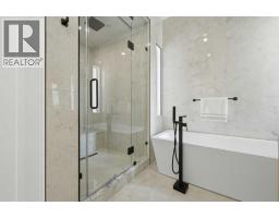 2004 51 Avenue SW - photo 26