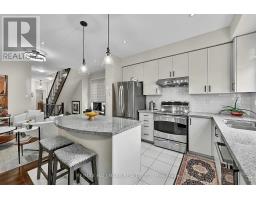710 Wendy Culbert Crescent, Newmarket, ON L3X0A4 Photo 16
