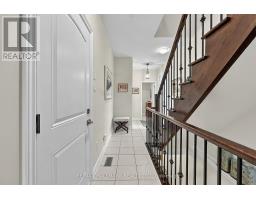 710 Wendy Culbert Crescent, Newmarket, ON L3X0A4 Photo 19