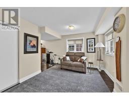 710 Wendy Culbert Crescent, Newmarket, ON L3X0A4 Photo 37