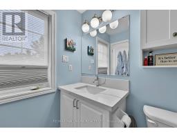 710 Wendy Culbert Crescent, Newmarket, ON L3X0A4 Photo 38