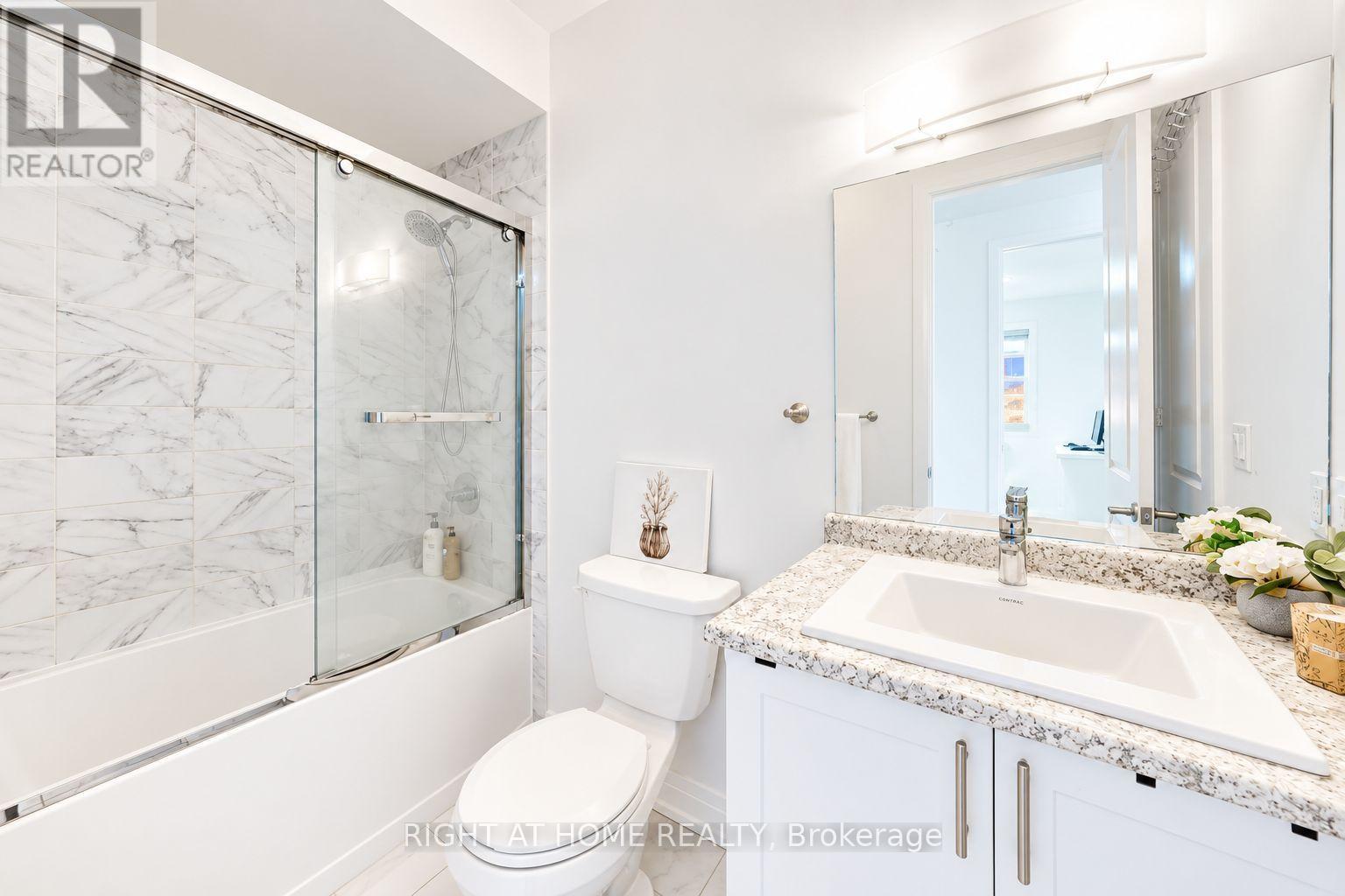 59 Hydrangea Hollow, East Gwillimbury, ON photo 17