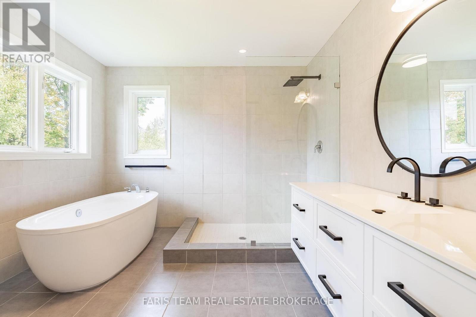 33 Sheppard Drive, Tay, ON photo 20