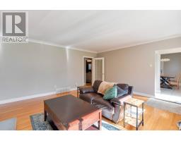 Den - 24 Aura Lea Boulevard, Toronto, ON M9M1K3 Photo 11