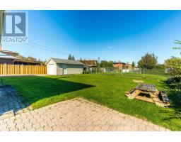 24 Aura Lea Boulevard, Toronto, ON M9M1K3 Photo 37