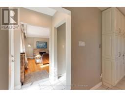 Bedroom 4 - 24 Aura Lea Boulevard, Toronto, ON M9M1K3 Photo 7
