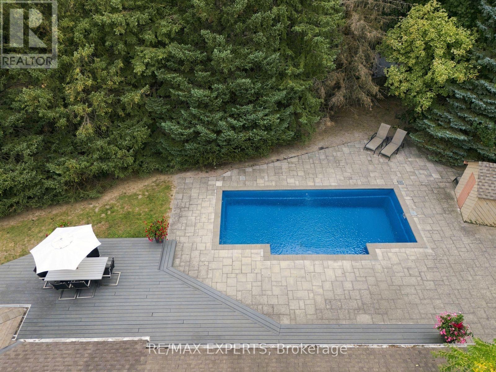 8 Fendley Court, Brampton, ON photo 43