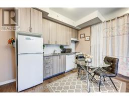 201 - 50 Sky Harbour Drive, Brampton, ON L6Y6B8 Photo 16