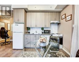 201 - 50 Sky Harbour Drive, Brampton, ON L6Y6B8 Photo 17