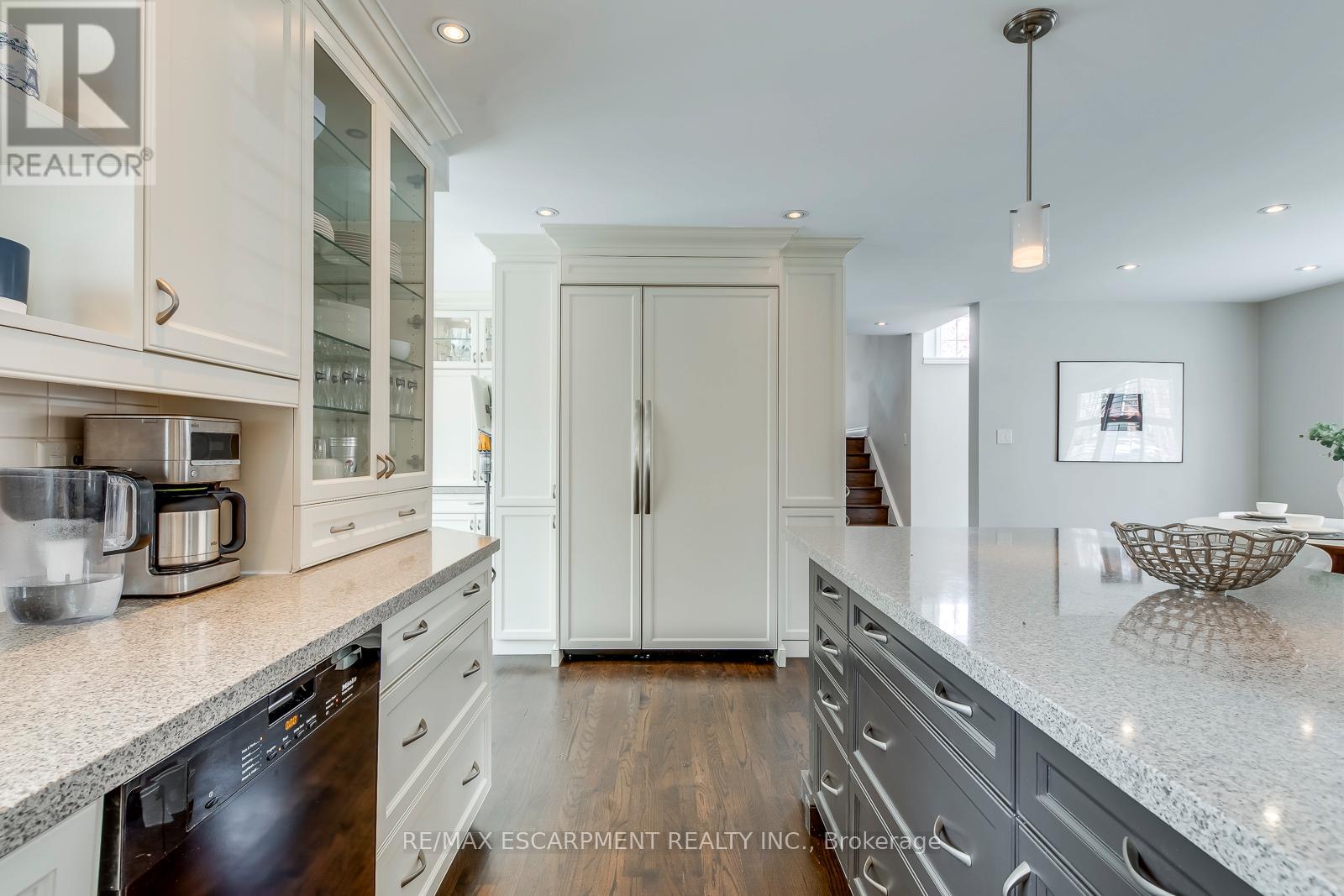 48 Forsythe Street, Oakville, ON photo 13