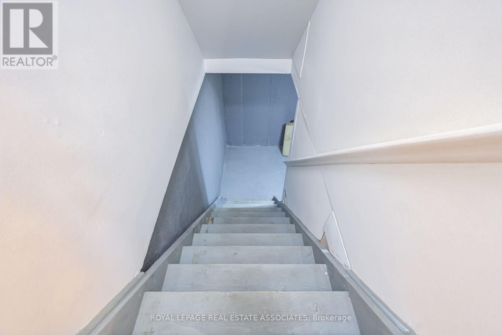 215 Mississauga Valley Boulevard, Mississauga, ON photo 34