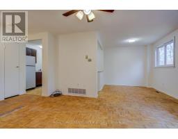215 Mississauga Valley Boulevard, Mississauga, ON L5A3G2 Photo 18
