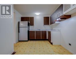 215 Mississauga Valley Boulevard, Mississauga, ON L5A3G2 Photo 9