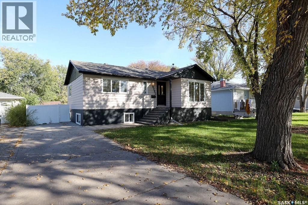 4816 8th AVENUE - 2