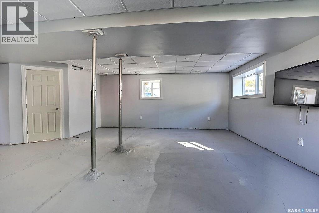 4816 8th AVENUE - 21
