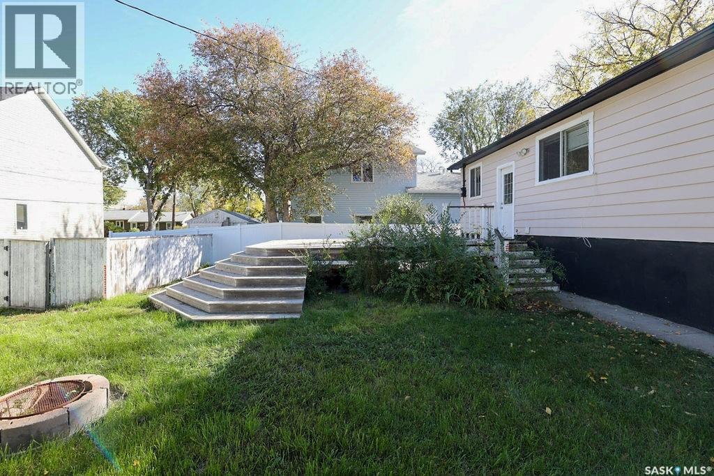 4816 8th AVENUE - 33