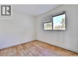 4816 8th Avenue, Regina, SK S4T0V9 Photo 13