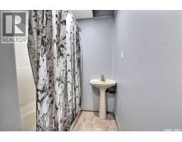 4816 8th Avenue, Regina, SK S4T0V9 Photo 24