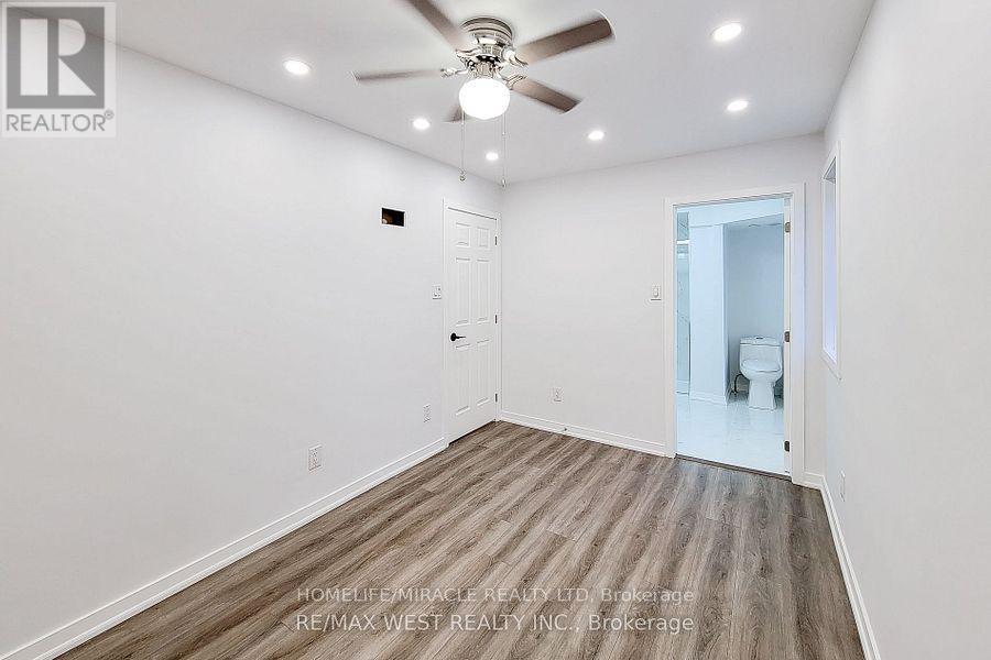 184 BEACH BOULEVARD - 14