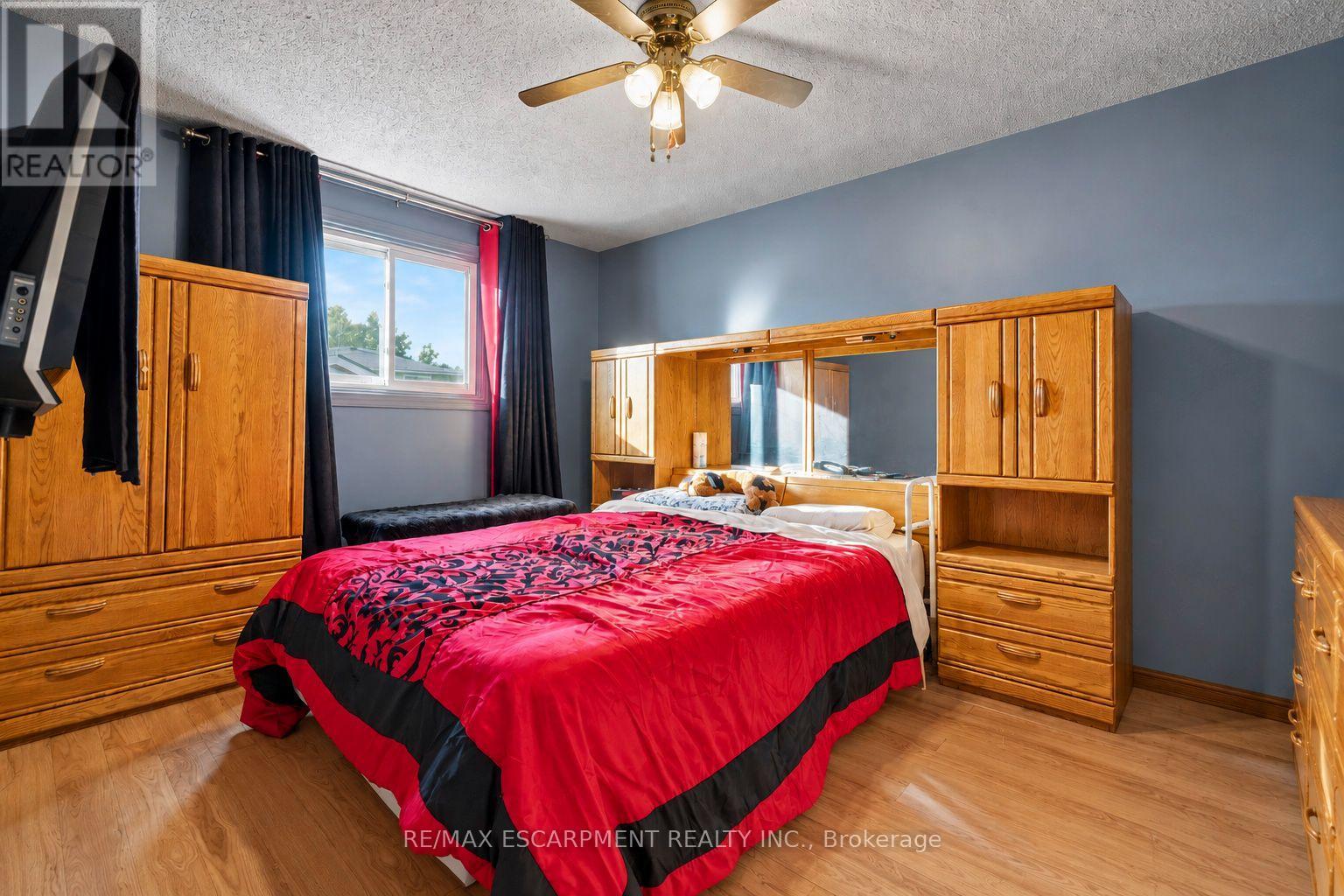 306 Templemead Drive, Hamilton, ON photo 12