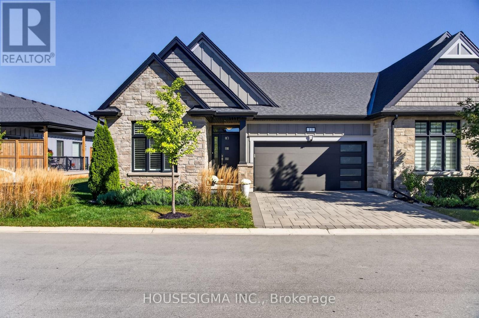11- 154 Port Robinson Road, Pelham, ON photo 1