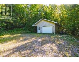 1064 Whiskey Jack Lane, Algonquin Highlands, ON K0M1J1 Photo 41