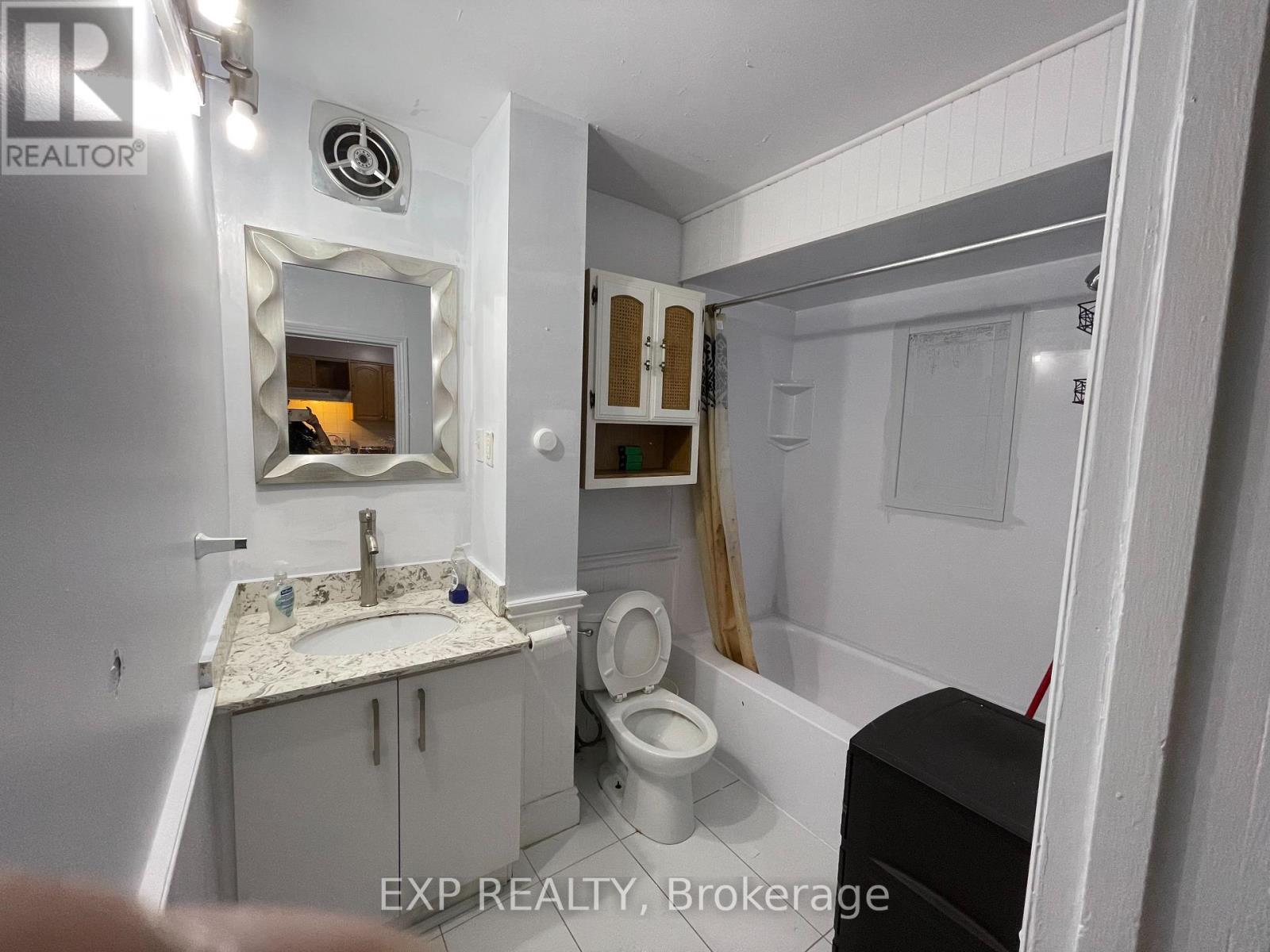 81 HOLMES AVENUE - 13