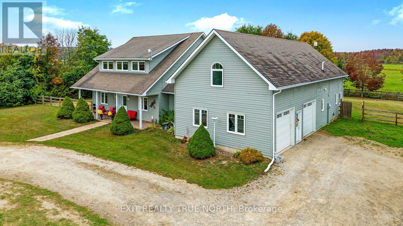 145489 16 SIDE ROAD - 4