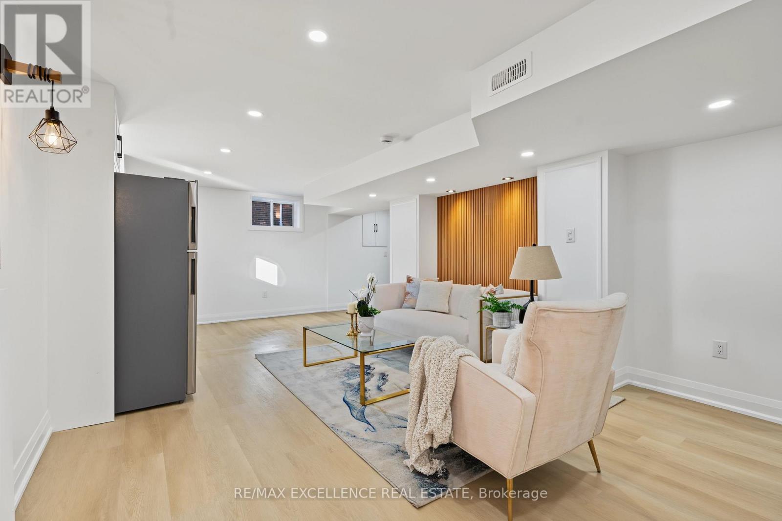 98 WISE CRESCENT - Image 26