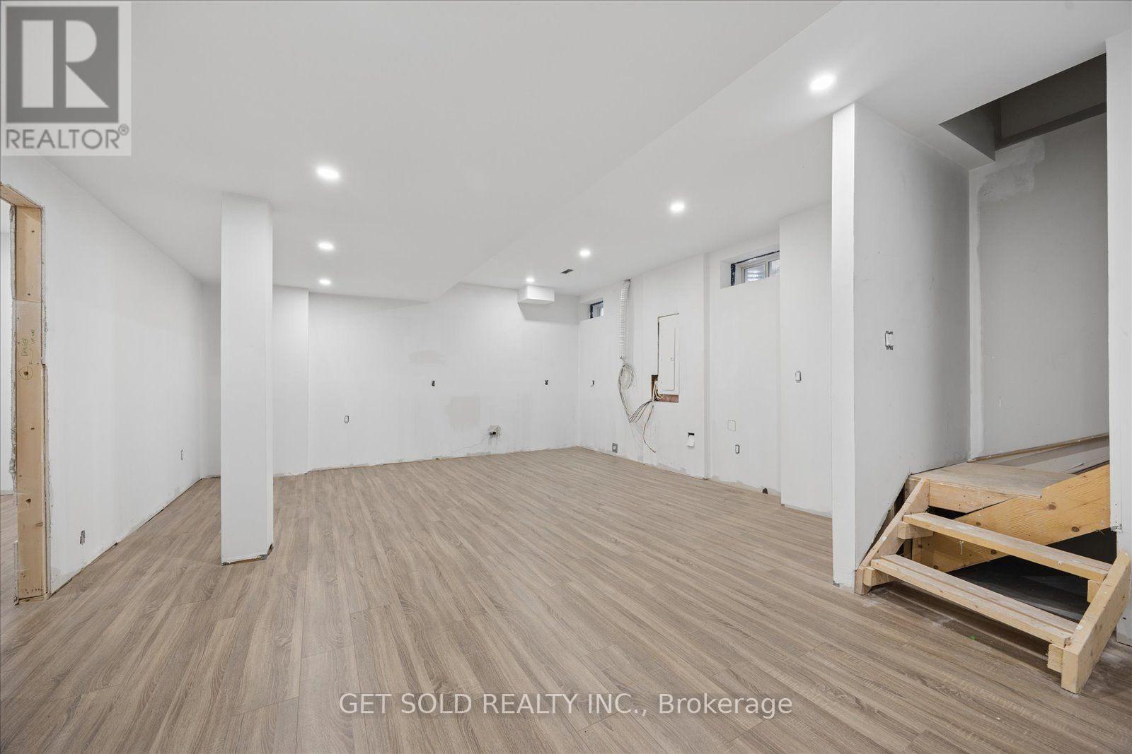 34 HUGGINS DRIVE - Image 33