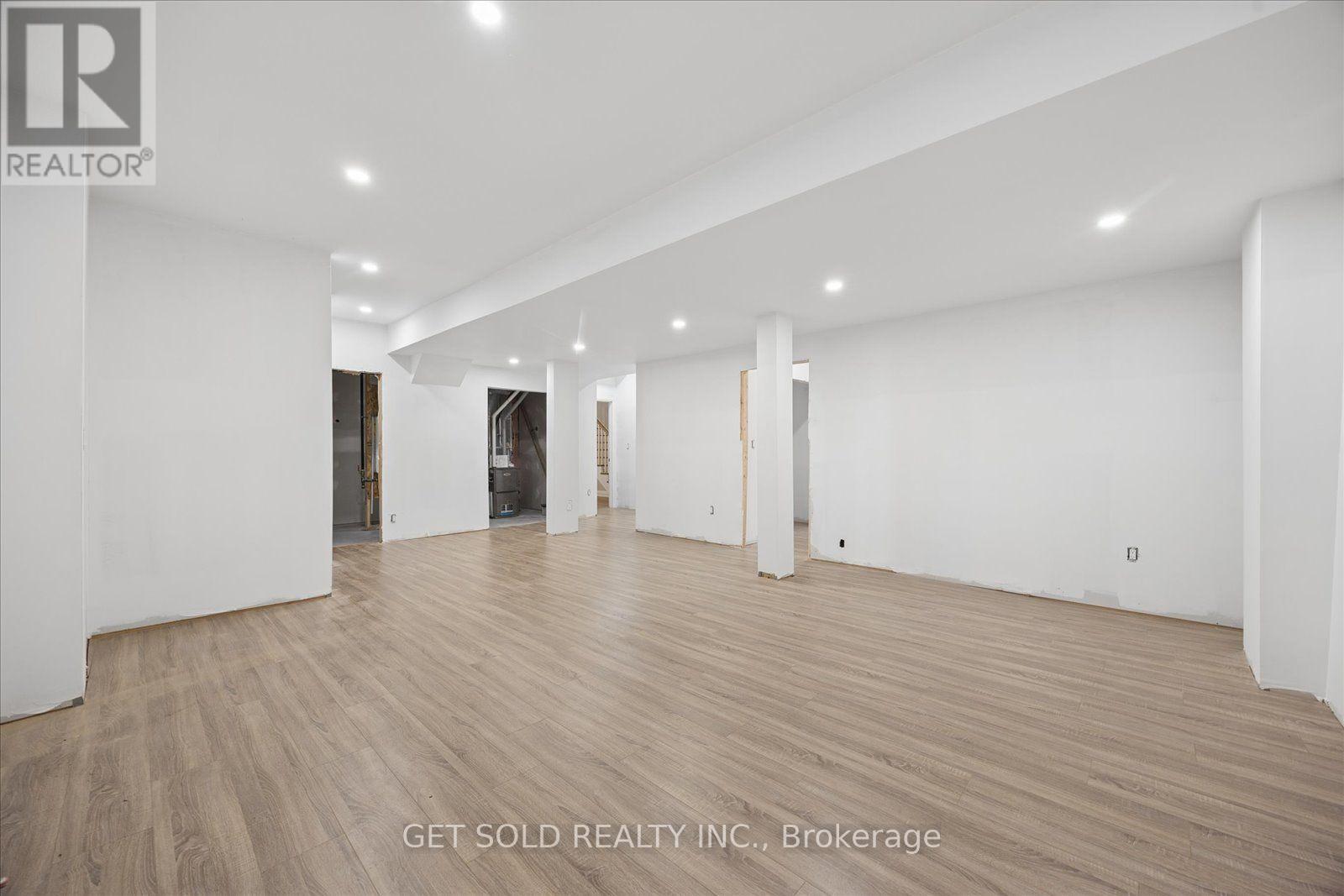 34 HUGGINS DRIVE - Image 35
