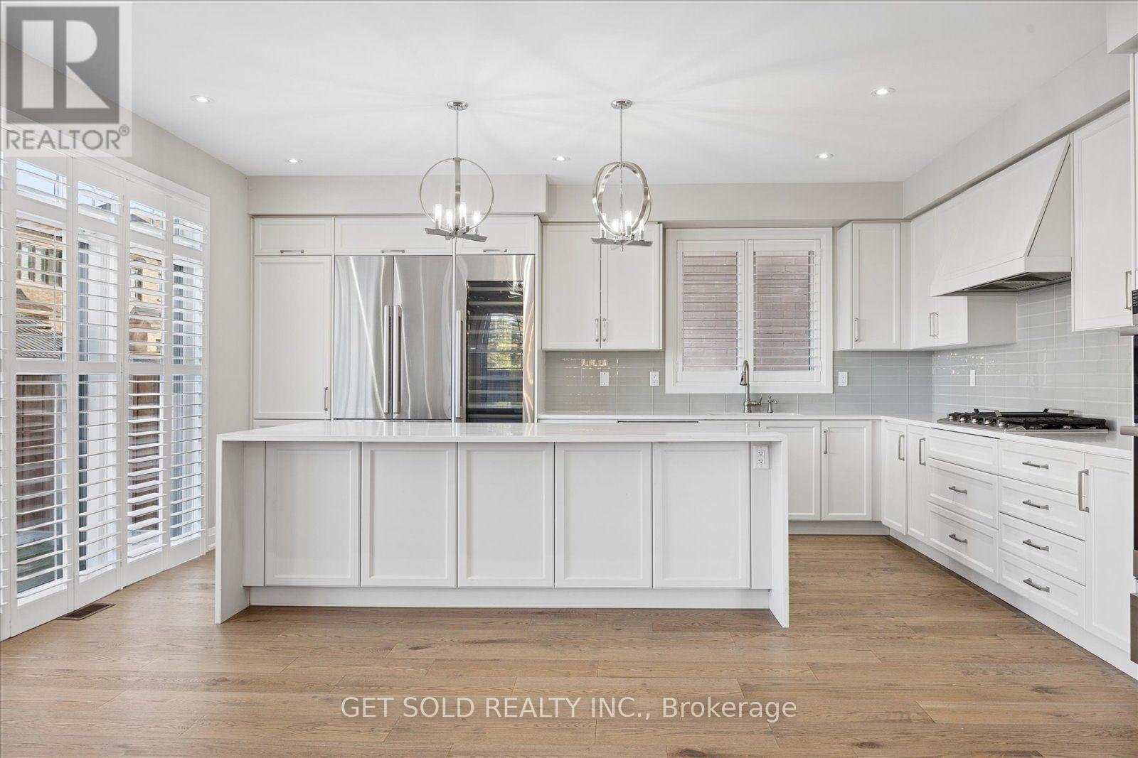34 HUGGINS DRIVE, Whitby — photo 9