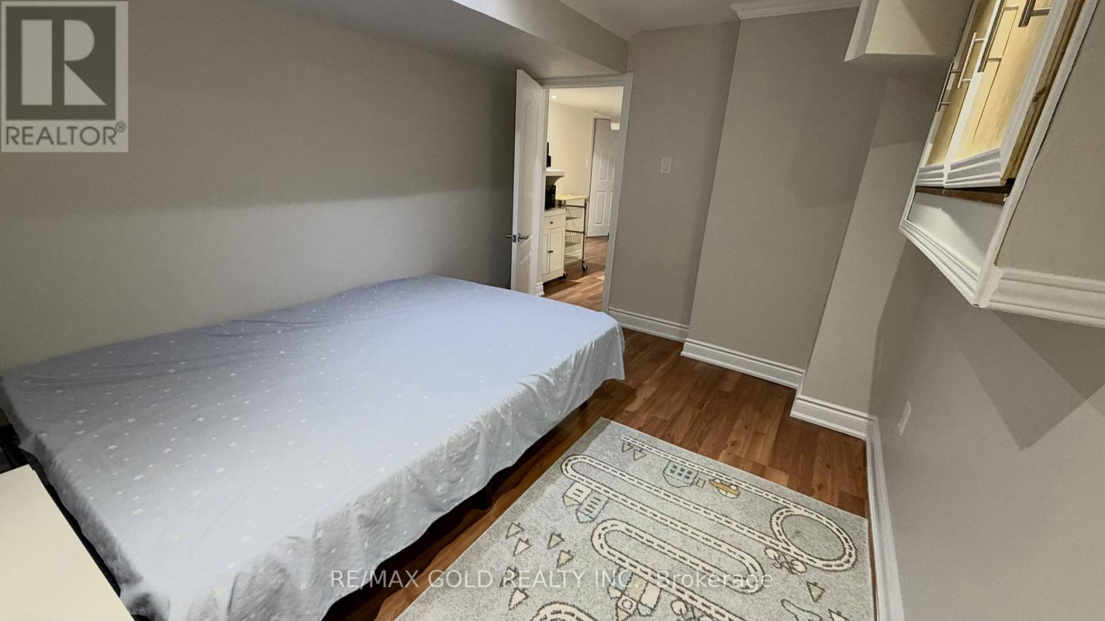 244 Brisdale Drive — photo 12