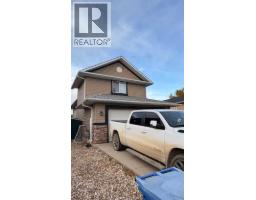 176 Sunset Heights, Crossfield, AB T0M0S0 Photo 36
