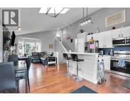 176 Sunset Heights, Crossfield, AB T0M0S0 Photo 11