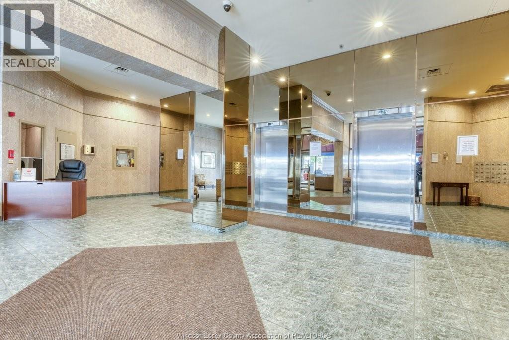 #405 380 PELISSIER STREET - 25