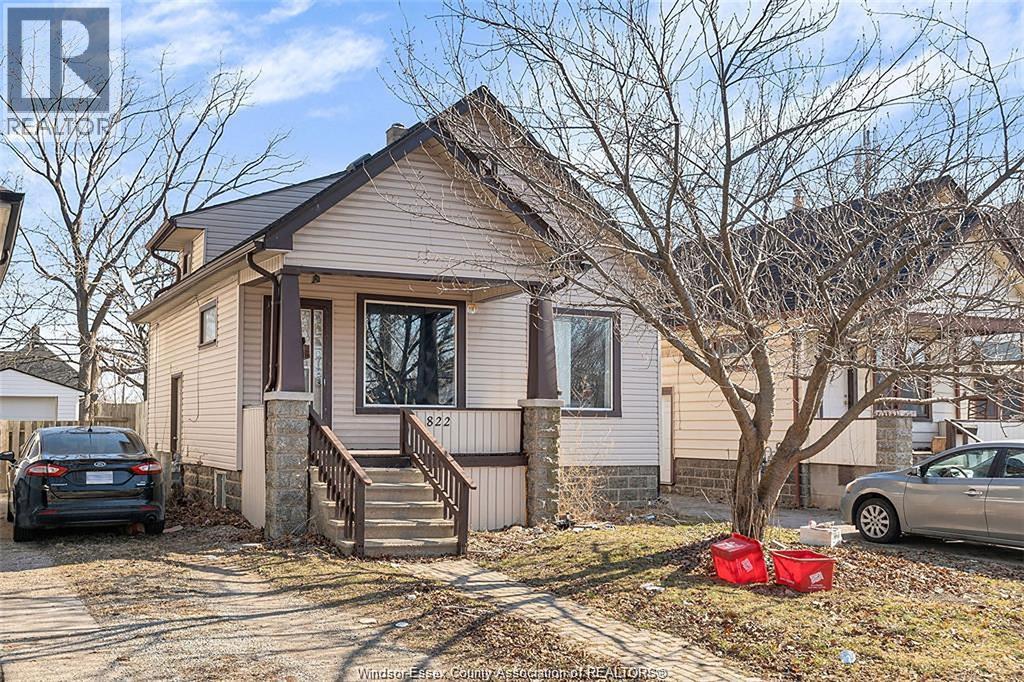 822 PARTINGTON AVENUE - 1