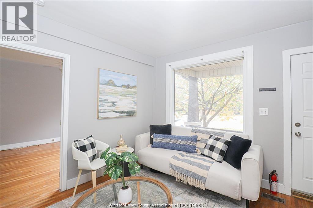 822 PARTINGTON AVENUE - Image 3