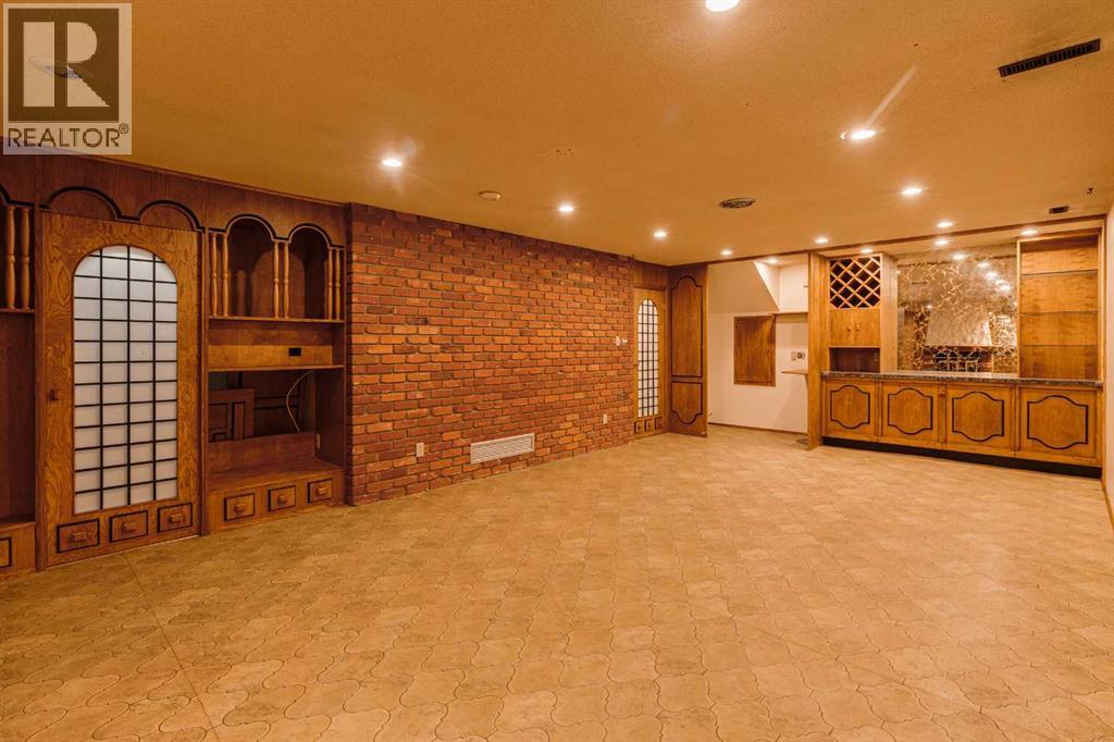4007 14A Street SW - 31