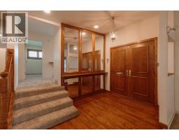 4pc Bathroom - 4007 14a Street Sw, Calgary, AB T2T3Y3 Photo 7